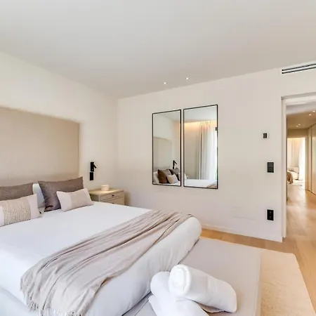 Luxury 5 Bed - Heated Pool