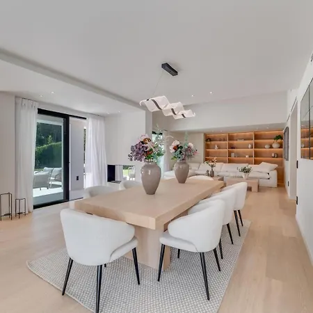 Luxury 5 Bed - Heated Pool 马尔韦利亚