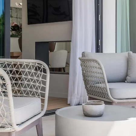 Luxury 5 Bed - Heated Pool فيلة ماربيا