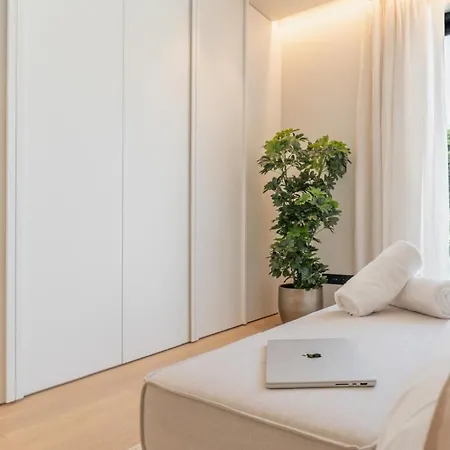 Luxury 5 Bed - Heated Pool * 马尔韦利亚