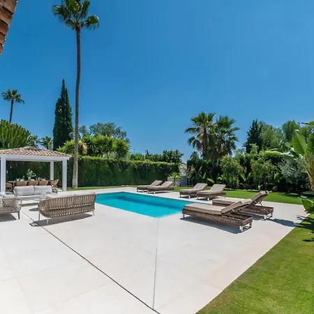 Luxury 5 Bed - Heated Pool * Marbella