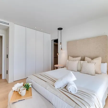 Luxury 5 Bed - Heated Pool Marbella